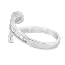 Load image into Gallery viewer, .35ct Diamond Ring 14KT White Gold
