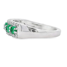 将图片加载到图库查看器，White Topaz 3 Stone Ring Sterling Silver
