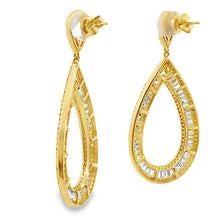 Load image into Gallery viewer, 8.65ct Diamond Dangle Earrings 18KT Yellow Gold
