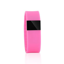 将图片加载到图库查看器，IP56 Waterproof Fitness Activity Tracker
