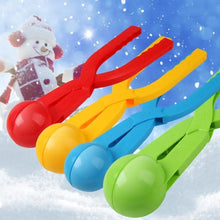 Load image into Gallery viewer, Kids Portable Colorful Outdoor Winter Snowball Maker Children Creative Fun Sports Winter Toy Lightweight Snow Balls Maker
