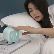 将图片加载到图库查看器，Led Cartoon Alarm Clock Voice Control Digital
