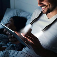 将图片加载到图库查看器，LED Hands-free Flashlight Neck Lamp
