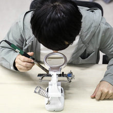 Load image into Gallery viewer, LED Lights Helping Hands Magnifying Glass
