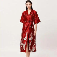 Load image into Gallery viewer, Lightweight Black Floral Birds Printed Women Bathrobe Elegant Design Floral Breathable Robe
