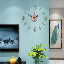 将图片加载到图库查看器，Luminous Clock Home Simplicity Silent Fashion Wall Clock Analog Timekeeper for Home Living Room Bedroom Office Battery-Powered Modern House Decoration Silent Clock Decor with Number Sticker  Living Room Creative Wall Stickers Bedroom Wall Clock

