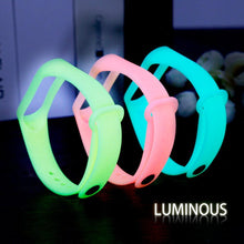 将图片加载到图库查看器，Luminous Glowing Silicone Wrist Strap For Smart Watch Bands Replacement Bracelet Soft Silicone Watch Strap Glow-in-Night Safety And Children Anti-Scratch Protective Watch Bands
