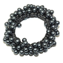 Load image into Gallery viewer, Luxury Big Elegant White Pearl Hair Ties Beads Girls Scrunchies Rubber Bands Ponytail Holders Hair Accessories Elastic Hair Band Ponytail Holder Accessories for Women
