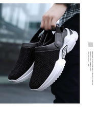 Load image into Gallery viewer, Luxury Black Mens Shoes Flip Flops Platform Slipper Sandals Men Shoe Summer Tennis Fitness Gym Garden Clog Shoes Sandals Summer Indoor Outdoor Walking Slipper
