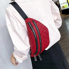 将图片加载到图库查看器，Luxury Black  PU Leather Fashion Women Waist Bag Waterproof Fanny Pack Beautiful Design Fanny Pack Cool Travel Waist Bag
