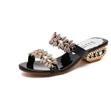 Load image into Gallery viewer, Luxury Black Shiny Women Summer Beach Sandals Fashion Women Rhinestone Outdoor Slippers Rhinestone Glitter Square Toe Ring Elastic Slingback Flat Casual Summer Beach Sandals
