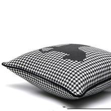 将图片加载到图库查看器，Luxury Black White Houndstooth Gold Leather Stitching Pillow Covers Sofa Decorative Horse Pillow Case Swallow Gird Throw Pillowcases Black Gold PU Leather Polyester Splicing Cushion Covers Well Made Classic Pattern
