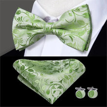 将图片加载到图库查看器，Luxury Butterfly Beige Silk Bow Ties For Men Gentlemens Cufflinks Set Elegant Design Wedding Party Bowties For Tuxedo Excellent Gift For Prom
