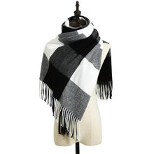 将图片加载到图库查看器，Luxury Fashion Autumn Winter Soft Warm Scarf Plaid Colorful Hijabs Cashmere Scarves Warm Soft Bandana Women's Lightweight Scarves Elegant Echarpe  Escharpe Soft Wool Elegant Tassel For Women
