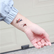 Load image into Gallery viewer, Luxury Men Women 3D Tattoo Waterproof Spider Sticker Realistic Design For Party Halloween
