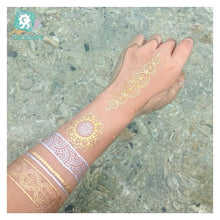 将图片加载到图库查看器，Luxury Metallic Temporary Tattoo Gold Silver Flower Sticker Long Lasting Gold Design For Womens

