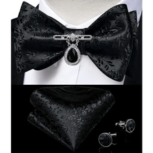 将图片加载到图库查看器，Luxury Pink Solid Men Bow Tie Silk Business Wedding Elegant Bowtie For Men Unique Desing For Every Occasion
