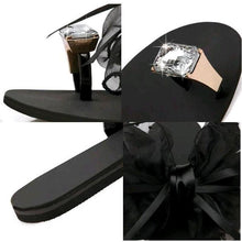 将图片加载到图库查看器，Luxury Shiny Rhinestone Summer Cute Bowtie Decorate Non-Slip Sandals Slipper Flats Mules Casual Fashion Beach Flip Flops Bow Sandals Rubber Flat Summer Beach Rain Shoes
