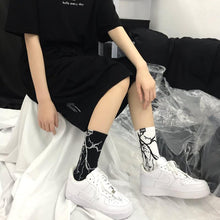 将图片加载到图库查看器，Marble Print Style Harajuku Skateboard Long Socks Creative Fun Lightning Hip Hop Style Socks Streetwear Casual Cotton Socks Unisex Street Couple Socks For Men And Women
