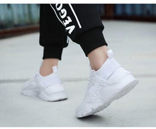 Load image into Gallery viewer, Men Elegant Sport Sneakers Summer Running Shoes Lace Up Outdoor Walking Running Tennis Shoes Slip On Walking Workout Sneakers Shoes Men Jogging Casual Lightweight Breathable Sneakers
