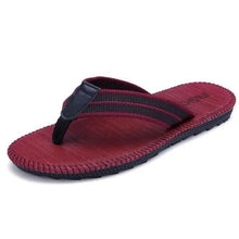 将图片加载到图库查看器，Men Modern Lightweight Slippers Non-Slip Flip Flops Stylish Design Durable Slippers Comfortable Indoor Sandals Classic Outdoor Slides Waterproof Flip Flops For Men
