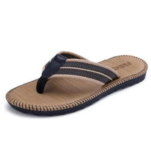 将图片加载到图库查看器，Men Modern Lightweight Slippers Non-Slip Flip Flops Stylish Design Durable Slippers Comfortable Indoor Sandals Classic Outdoor Slides Waterproof Flip Flops For Men
