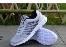 将图片加载到图库查看器，Men's Lightweight Walking Sneakers Casual Shoes Trainers Sneakers Sport Light Sneakers Breathable Casual Shoes Outdoor Walking Comfortable Running Sneakers For Mens
