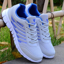 将图片加载到图库查看器，Men's Lightweight Walking Sneakers Casual Shoes Trainers Sneakers Sport Light Sneakers Breathable Casual Shoes Outdoor Walking Comfortable Running Sneakers For Mens
