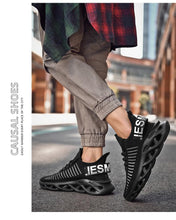 Load image into Gallery viewer, Men's Luxury Sneakers Autumn Mens Casual Shoes Lace-Up Breathable Light Running Tenis Shoes Modern Sneakers Breathable Black Trendy Sneakers
