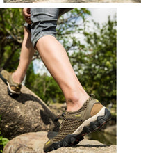 Load image into Gallery viewer, Men's Non-Slip Hiking Climbing Water Sports Shoes Beach Barefoot Surfing Shoes Outdoor River Upstream Quick Dry Barefoot Beach Sneakers Swim Boating Fishing Yoga Gym
