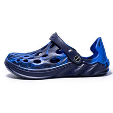 将图片加载到图库查看器，Men's Sandals Summer Hole Shoes Rubber Garden Shoes Black Beach Flat Sandals Beach Slippers Pool Water Sandals With Comfortable Arch Support Summer House Slippers Lightweight Sandals
