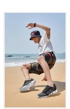 Load image into Gallery viewer, Men's Water Sports Shoes Non-Slip Outdoor Wear-Resistant Breathable Beach Quick-Drying Outdoor Fishing Water Shoes Lightweight Quick Dry Aqua Beach Sneakers
