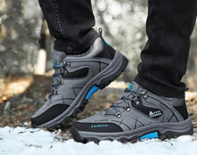 将图片加载到图库查看器，Men's Winter Snow Boots Waterproof Leather Sports Super Warm Men's Boots Outdoor Hiking Boots Work Travel Shoes Trail Climbing Shoes Lace Up Anti-Slip Waterproof Working Outdoor Boots
