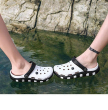 Load image into Gallery viewer, Men Sandals Autumn Hole Shoes Rubber Clogs Women Unisex Garden Shoes White Beach Flat Sandals Slippers Womens Mens Non Slip Clogs For Indoor And Outdoor Garden Clogs Shoes
