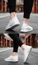 Load image into Gallery viewer, Mens Light Running Shoes Jogging Breathable Sneakers Slip Casual Couple Shoes Outdoor Walking Footwear Non-Slip Running Mesh Workout Casual Sports Shoes
