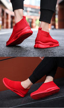 Load image into Gallery viewer, Mens Light Running Shoes Jogging Breathable Sneakers Slip Casual Couple Shoes Outdoor Walking Footwear Non-Slip Running Mesh Workout Casual Sports Shoes
