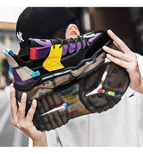 将图片加载到图库查看器，Mens Luxury Sneakers Casual Sports Trainer Race White Shoes Fashion Running Modern Sneakers Autumn Breathable Trendy Mens Walking Casual Sneakers
