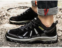 Load image into Gallery viewer, Mens Womens Travel Shoes New Non-Slip Wear-Resistant Climbing Sport Shoes Fashion Outdoor Walking Shoes Comfortable Low Cut Hiking Shoes Wide Breathable Slip Resistant Shoes
