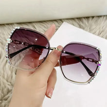 Load image into Gallery viewer, Metal Trimming Oversized Rhinestones Gradient Sun Glasses
