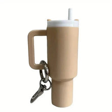 将图片加载到图库查看器，Mini Water Bottle Keychain - Street Style, Plastic Material
