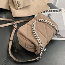 将图片加载到图库查看器，Modern Designer Metal Chain Clutches , Mini Shoulder Bag Satchel Style Nylon Small Crossbody Bags For Women And Girls
