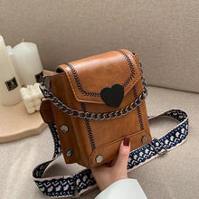 Load image into Gallery viewer, Modern Elegant Stunning Heart-Shaped Women's Bag Cute Studded Shoulder Bag For Women And Girls
