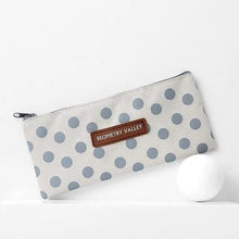Load image into Gallery viewer, Modern Student Pencil Case Minimalist Simple Pen Bags Durable Zipper Pencil Cases For Office
