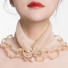 将图片加载到图库查看器，Neck Collars Fashion Scarves for Women And Girls Print Satin Silk Scarf Female Bandana Head Bib Scarfs For Ladies
