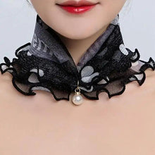 将图片加载到图库查看器，Neck Collars Fashion Scarves for Women And Girls Print Satin Silk Scarf Female Bandana Head Bib Scarfs For Ladies
