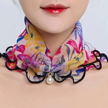 将图片加载到图库查看器，Neck Collars Fashion Scarves for Women And Girls Print Satin Silk Scarf Female Bandana Head Bib Scarfs For Ladies

