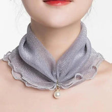 将图片加载到图库查看器，Neck Collars Fashion Scarves for Women And Girls Print Satin Silk Scarf Female Bandana Head Bib Scarfs For Ladies
