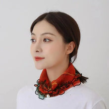 将图片加载到图库查看器，Neck Collars Fashion Scarves for Women And Girls Print Satin Silk Scarf Female Bandana Head Bib Scarfs For Ladies
