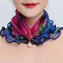 将图片加载到图库查看器，Neck Collars Fashion Scarves for Women And Girls Print Satin Silk Scarf Female Bandana Head Bib Scarfs For Ladies

