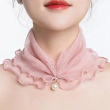 将图片加载到图库查看器，Neck Collars Fashion Scarves for Women And Girls Print Satin Silk Scarf Female Bandana Head Bib Scarfs For Ladies
